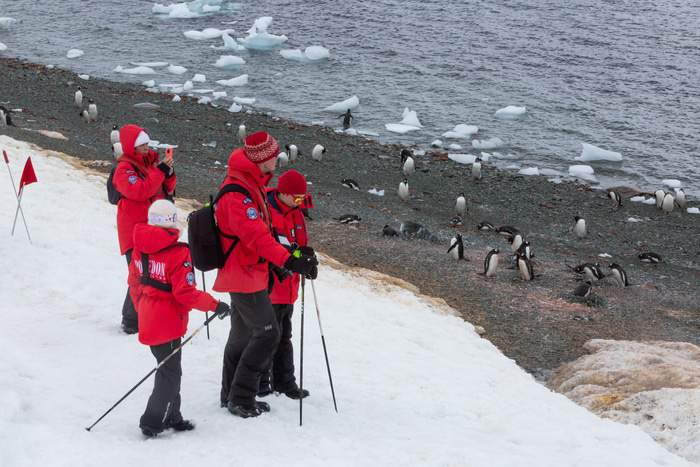 Poesidon Expeditions, mv Sea Spirit, Hiking 4 @MAKHOROV.jpg